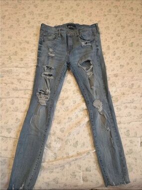 Aeropostale Light Blue Ripped Skinny Jeans